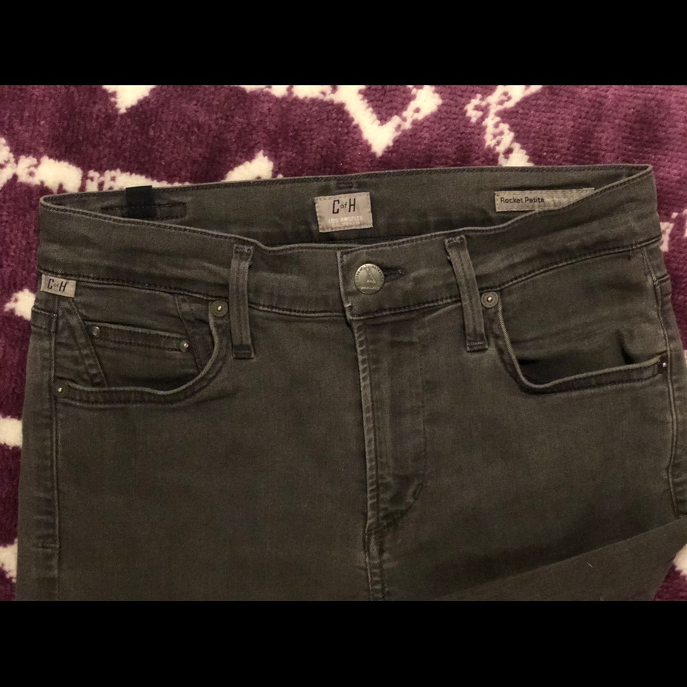 Citizens of Humanity Rocket Petite Gray Jeans. 26.
